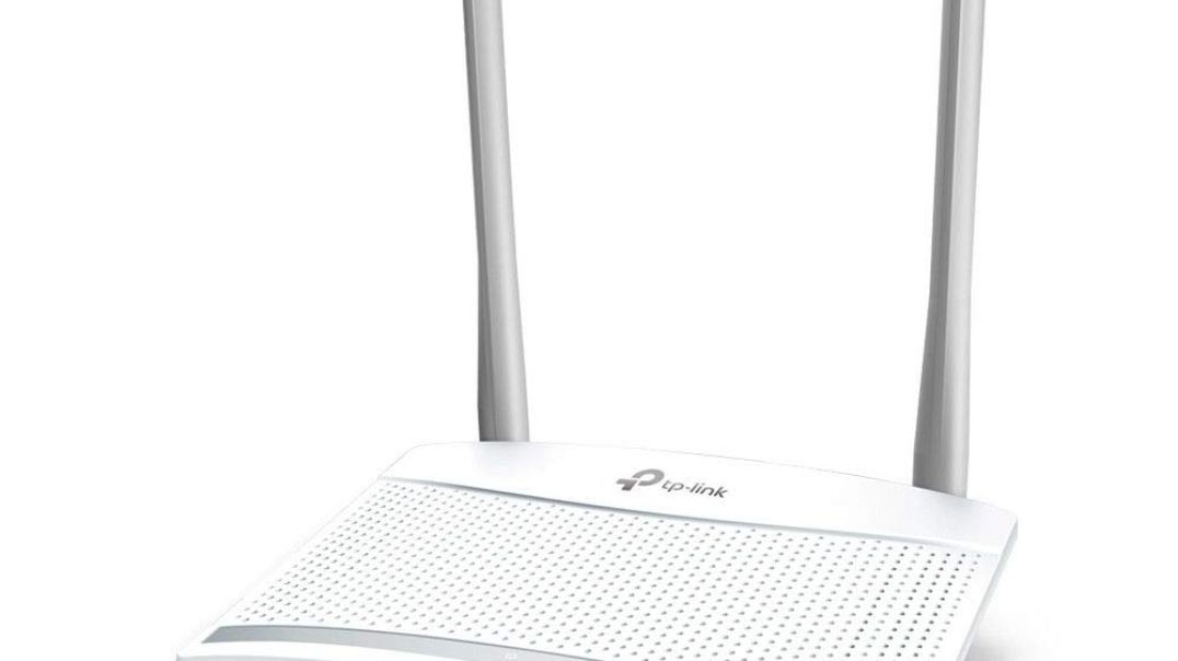 TP-Link TL-WR820N 300 Mbps Speed Wireless WiFi Router, Easy Setup, IPv6 Compatible, Supports Parent Control, Guest Network, Multi-Mode Wi-Fi Router